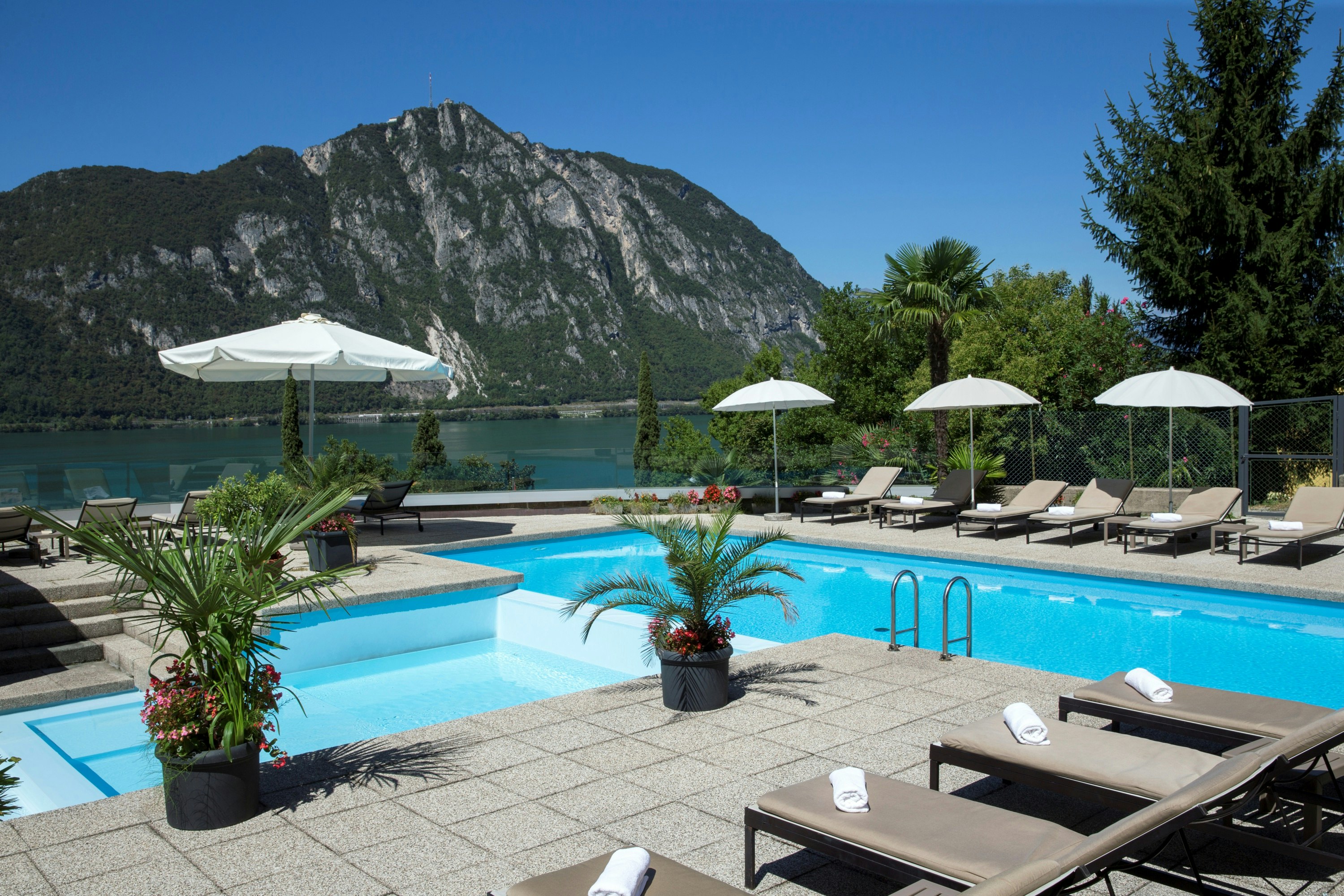 Hotel Campione 70/74