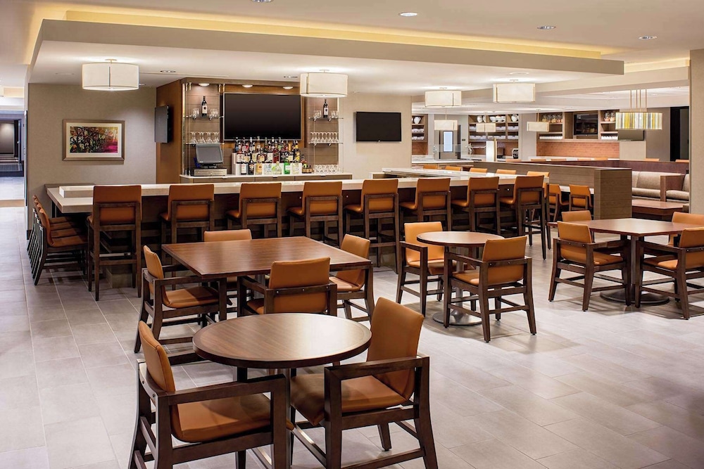 Hyatt House New Orleans/Downtown 48/74