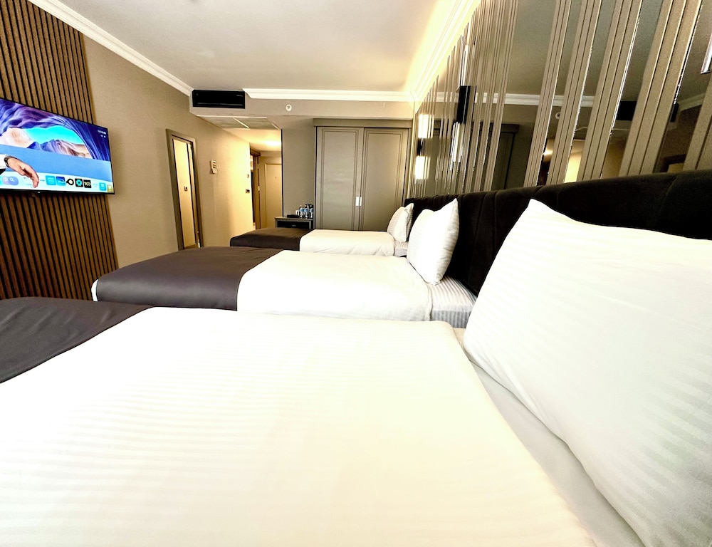 Aven Hotel 33/60