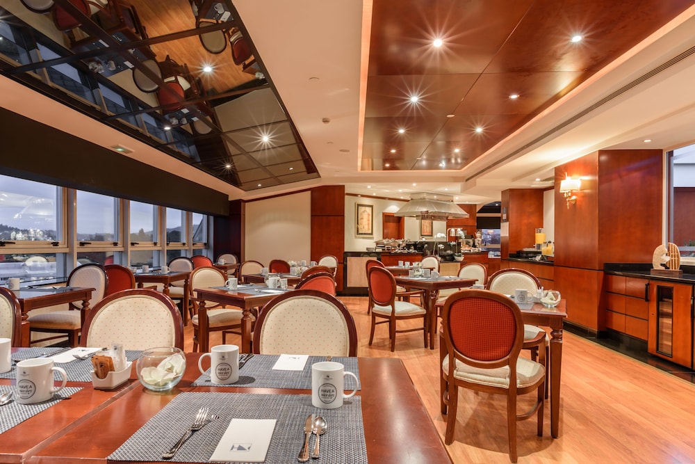 Eurostars Gran Hotel Santiago 54/71
