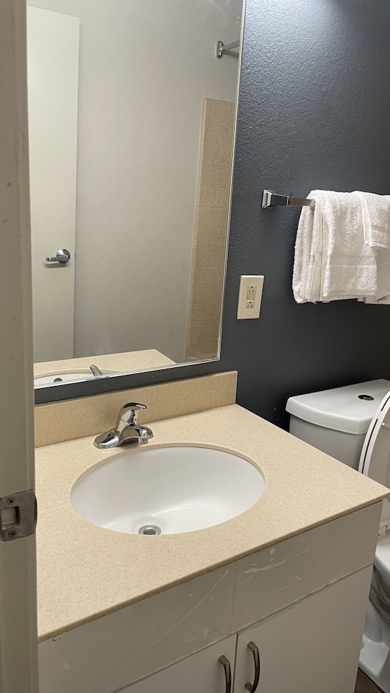 Sonesta Simply Suites Memphis 43/50