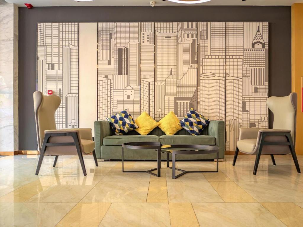 City Comfort Inn Xiaogan Xiaochang Huayuan Avenue 34/50