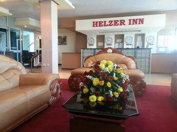 Helzer Inn 14/16