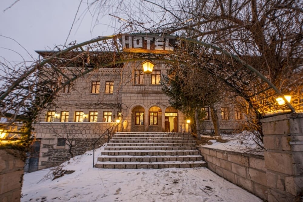 Kapadokya Stonelake Hotel 3/50