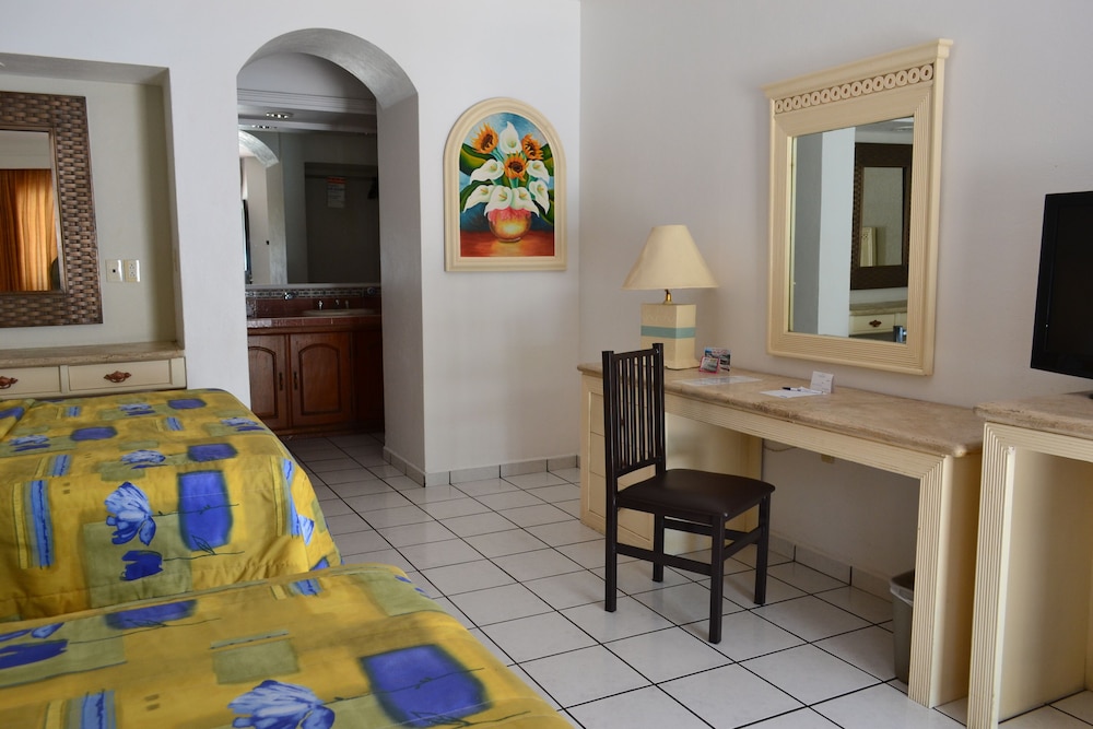 Hotel Maria Isabel 56/69