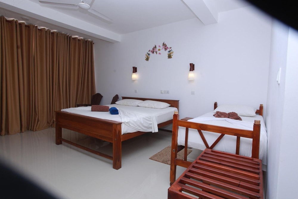 Mirissa Beach Inn 14/50