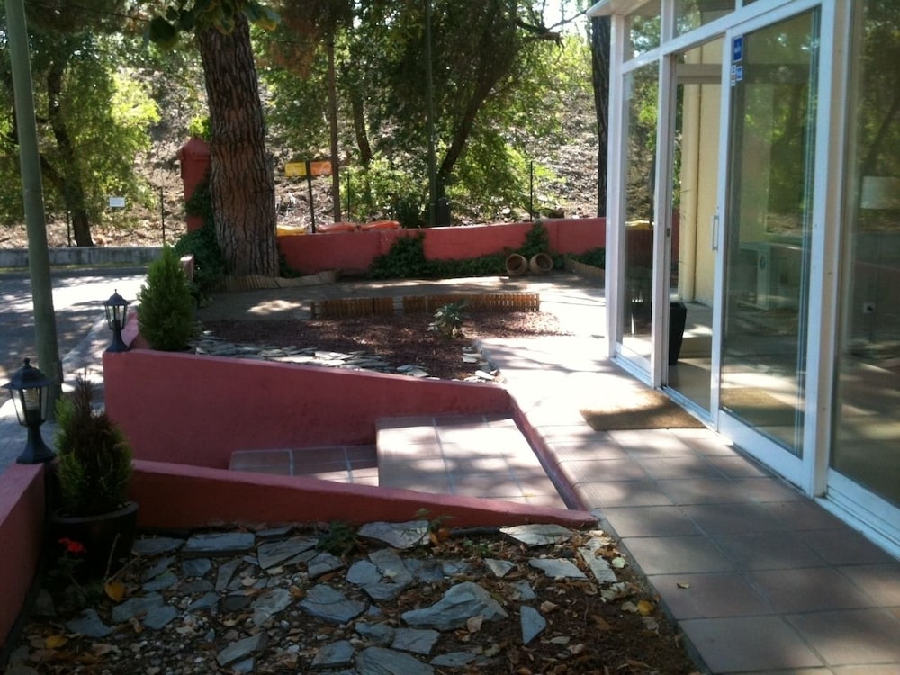 C&H Aravaca Garden 35/52