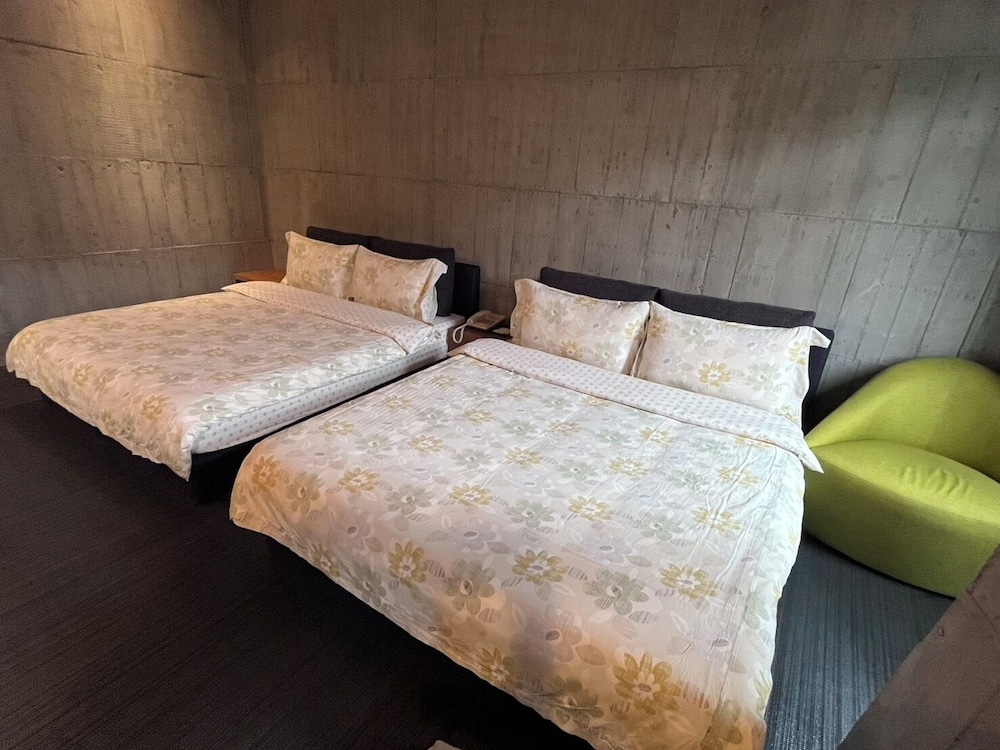 غرفة اقتصادية رباعية ركنية بسريرين مزدوجين، Smoking Rock Resort 4/4