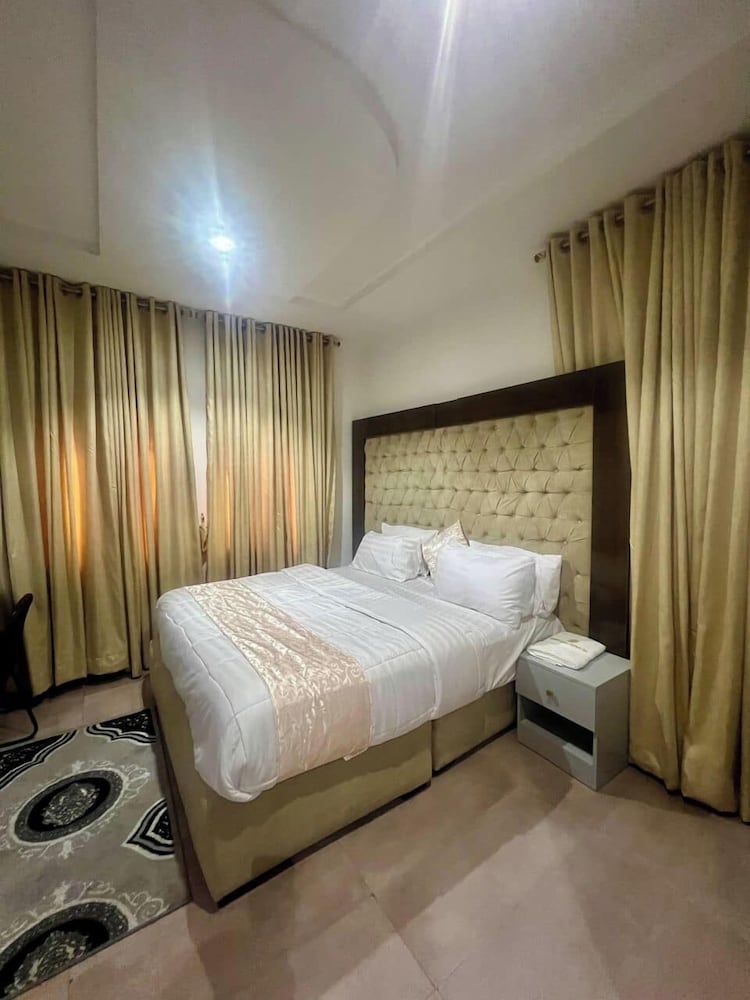 Casalinda Hotel & Gallery Resort 15/49