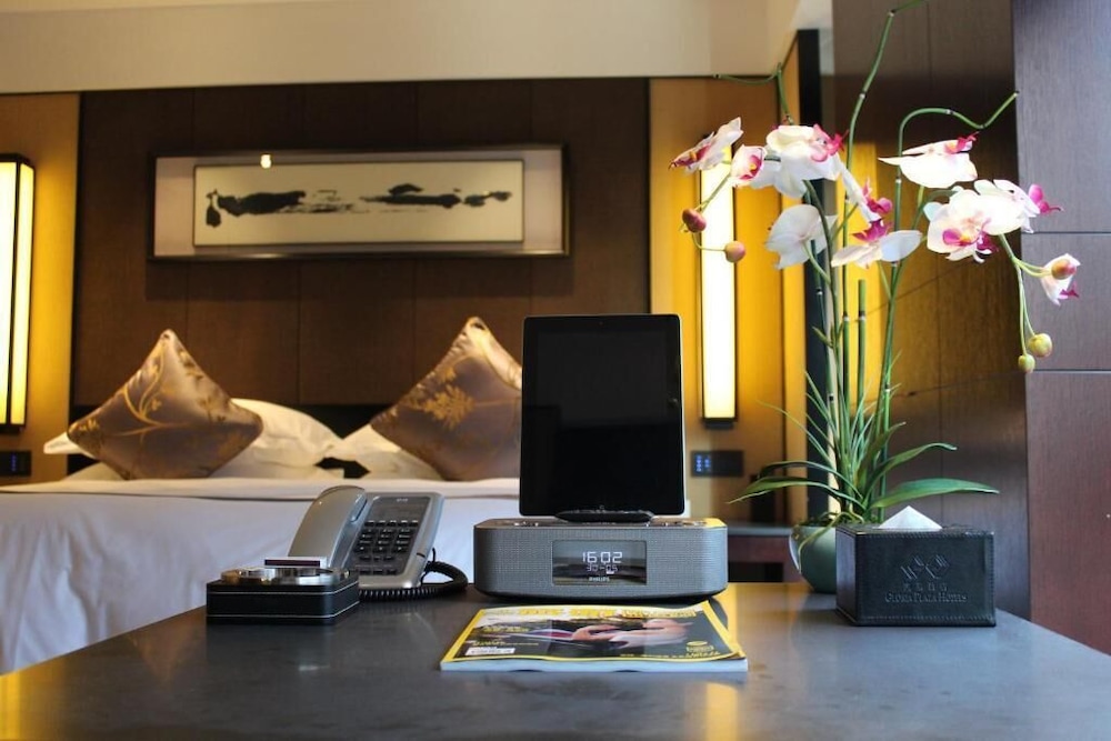 Gloria Plaza Hotel Dongsheng 2/42