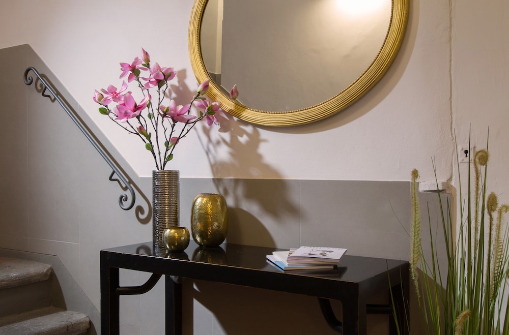 SETTE ANGELI ROOMS 3/72