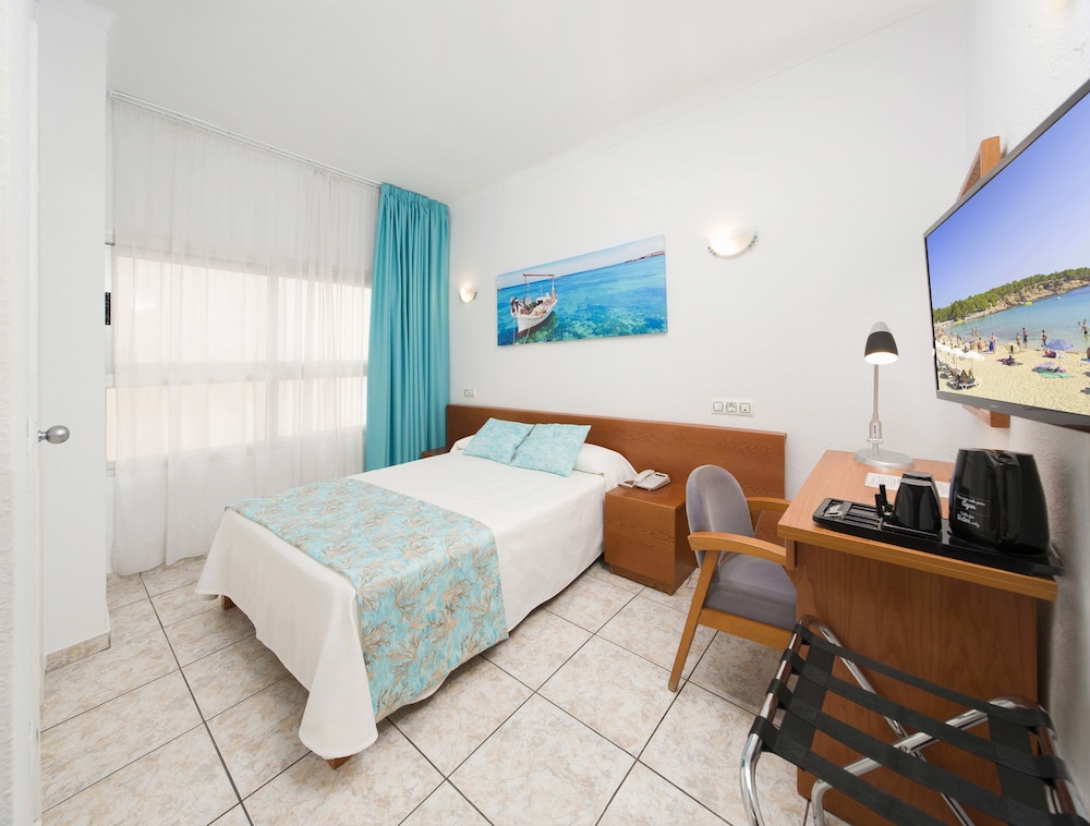 Hotel Tropical Ibiza 17/45
