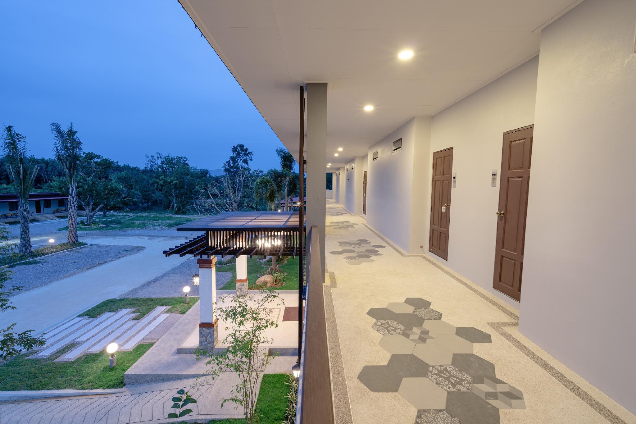 Myrrh Hotel Chanthaburi 25/28