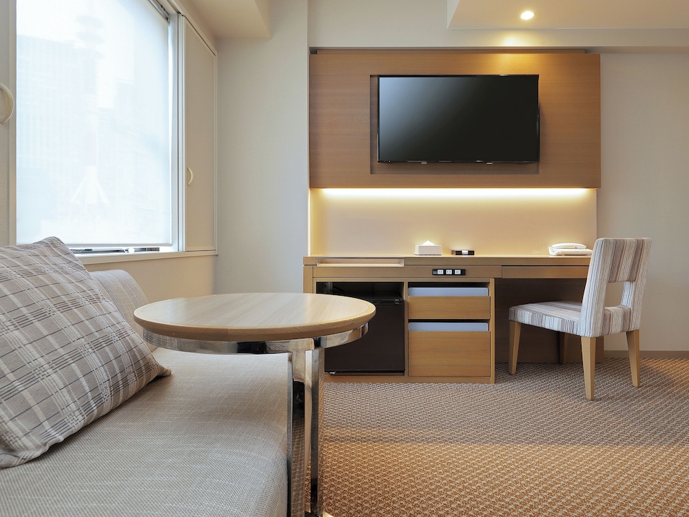Keio Presso Inn Otemachi 61/66