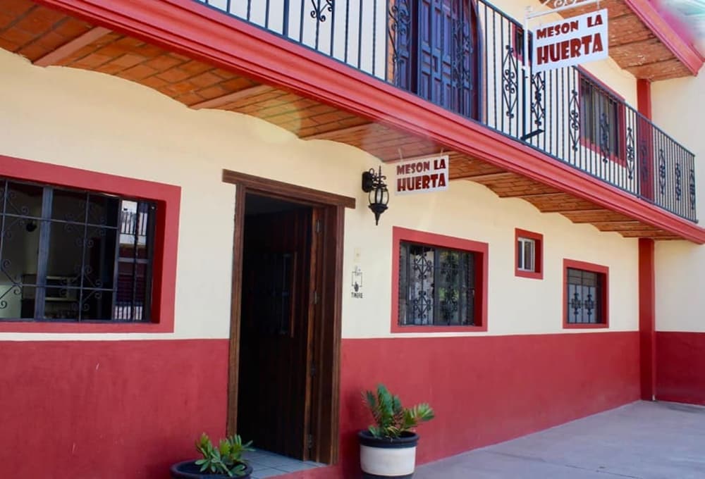 Meson La Huerta 3/30