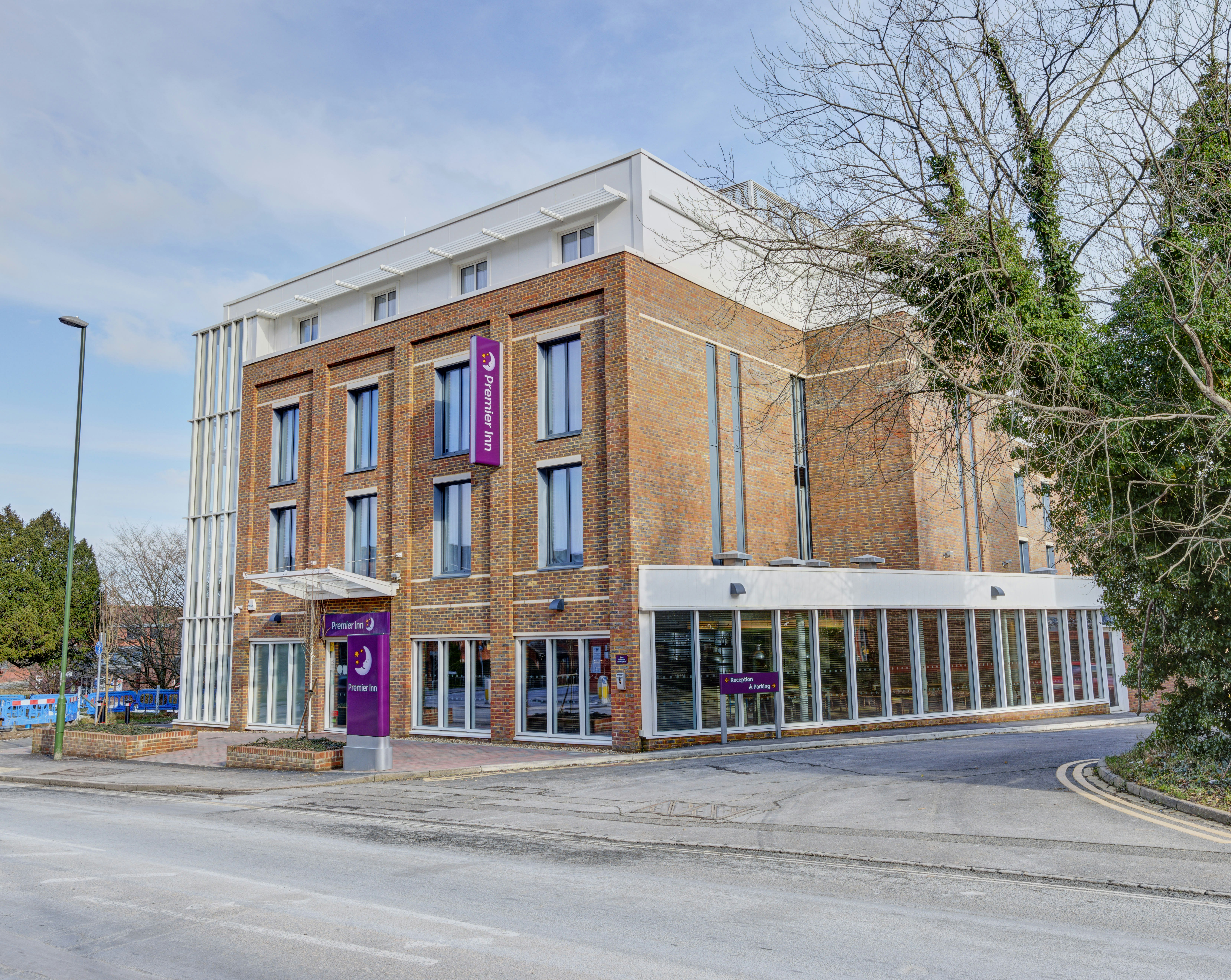 Premier Inn Haywards Heath Hotel in Mid Sussex