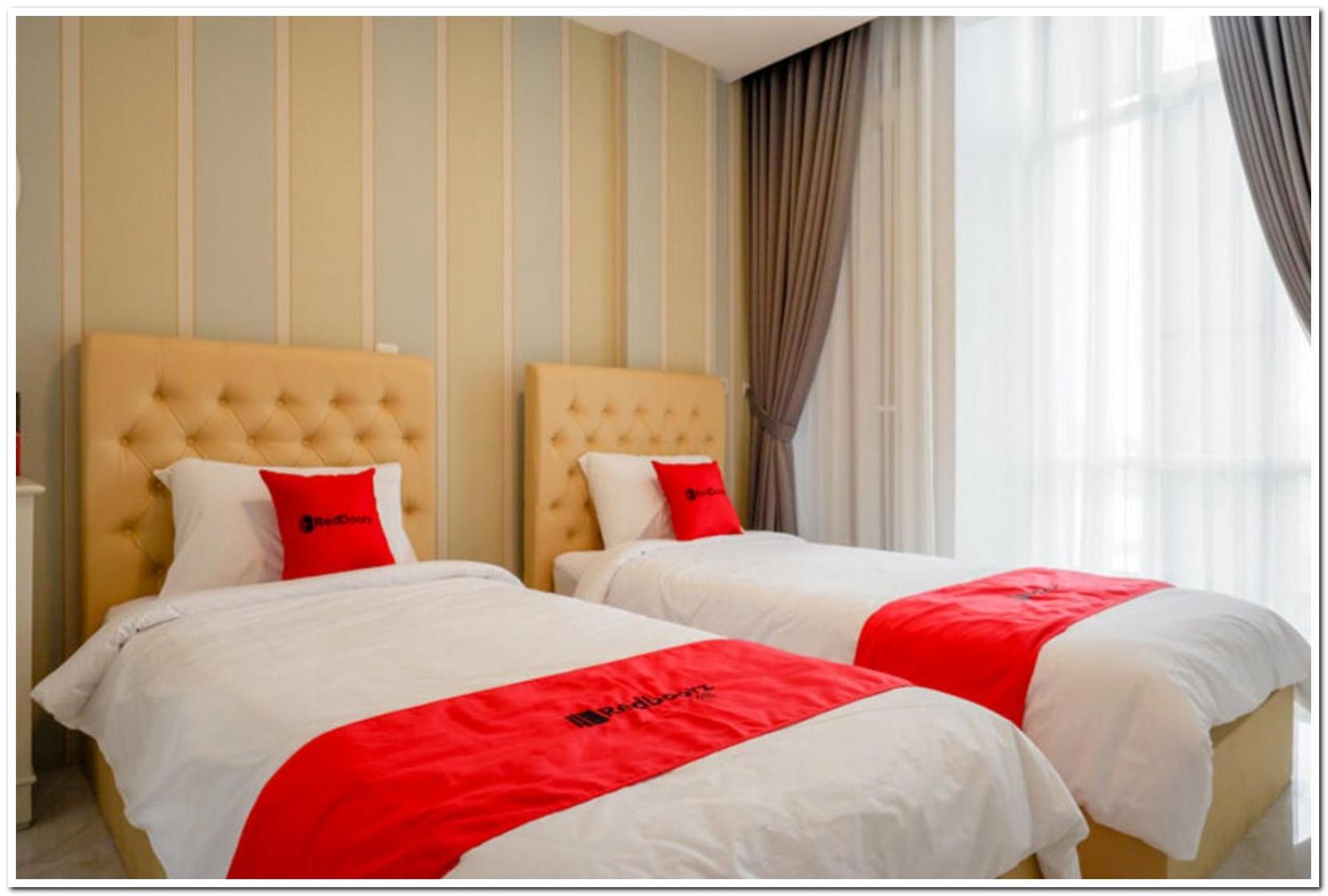 RedDoorz Plus @ Madukoro Raya Semarang 19/51