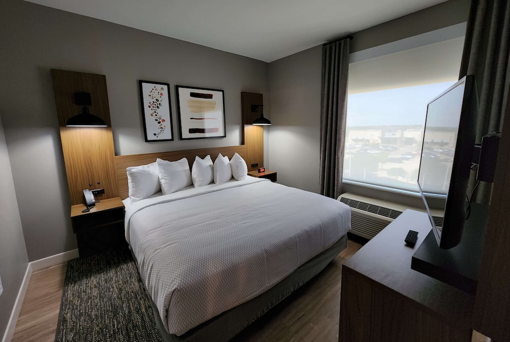 Hawthorn Extended Stay by Wyndham Pflugerville 12/29