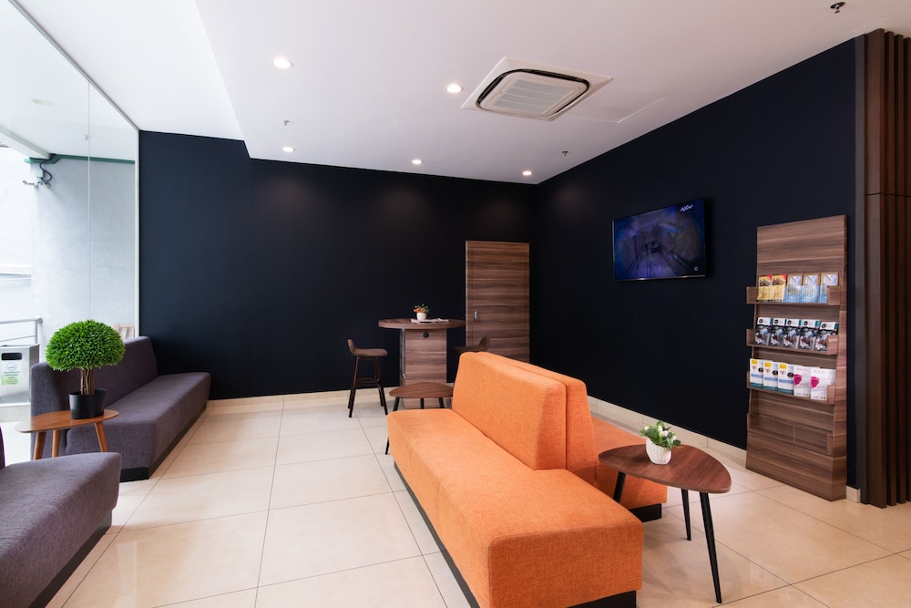 One Pacific Hotel Serviced Apartments 18/20
