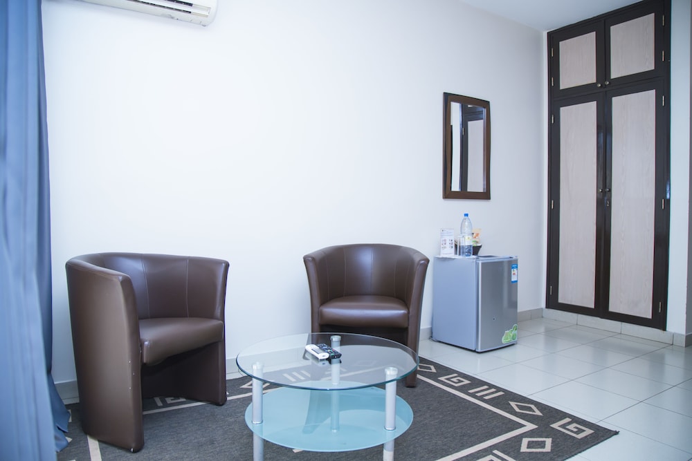 Le Ndiambour Hotel Et Residence 48/55