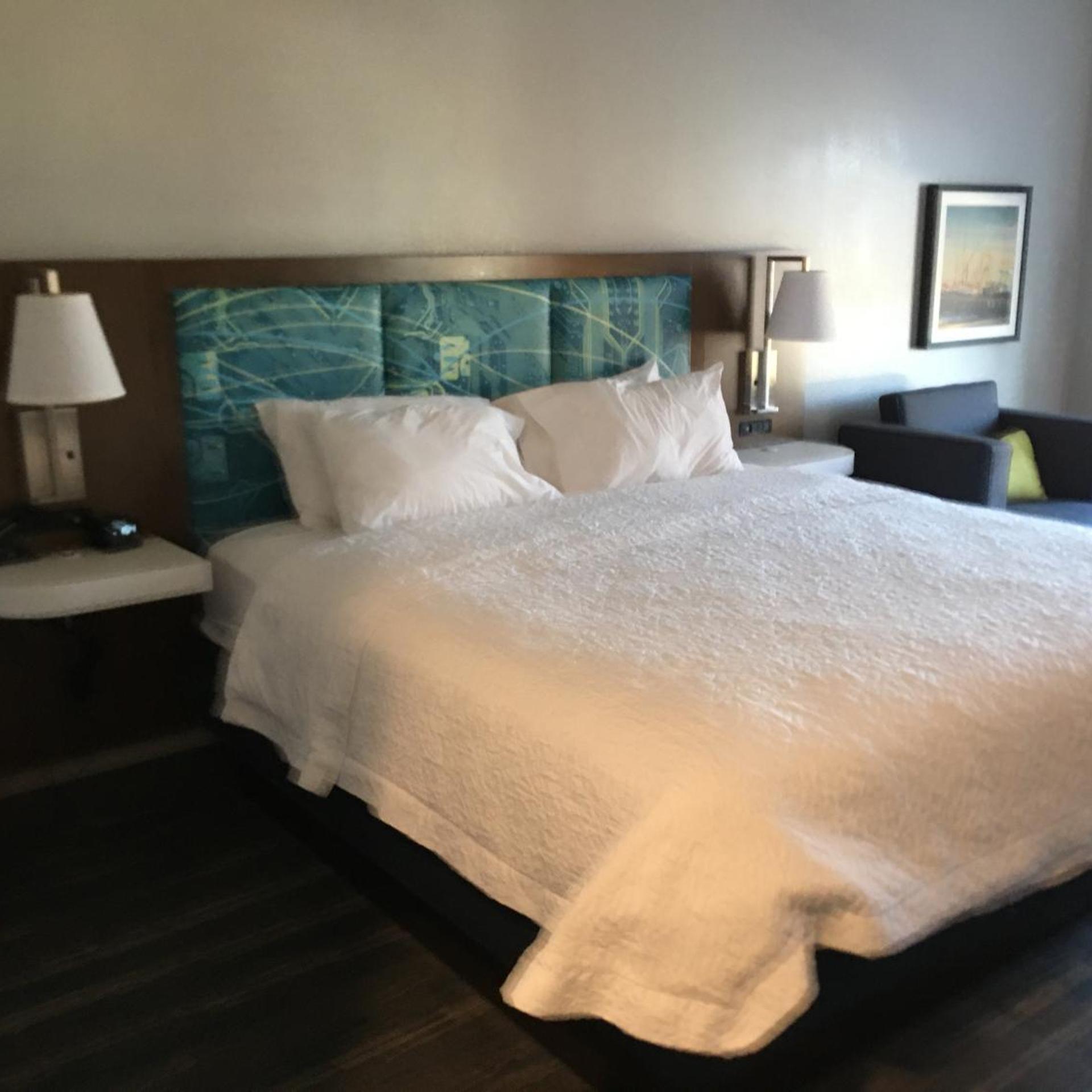 Hampton Inn Old Bridge 17/38