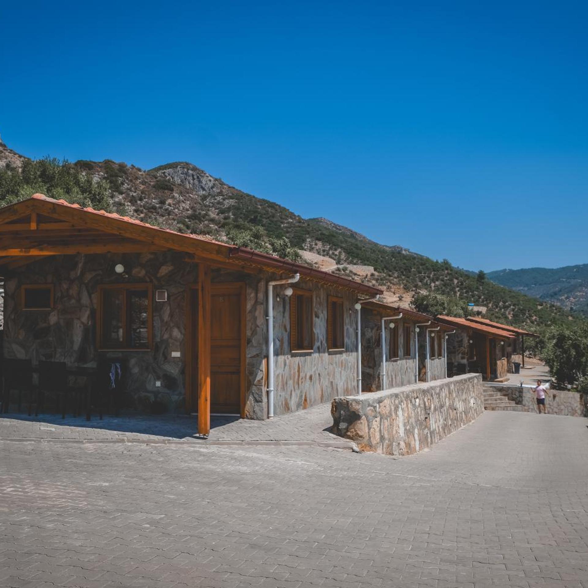 Natureland Efes Pension 7/56