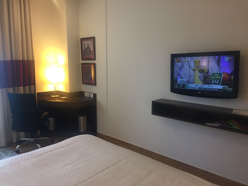 FOUR POINTS BY SHERATON VADODARA 14/22