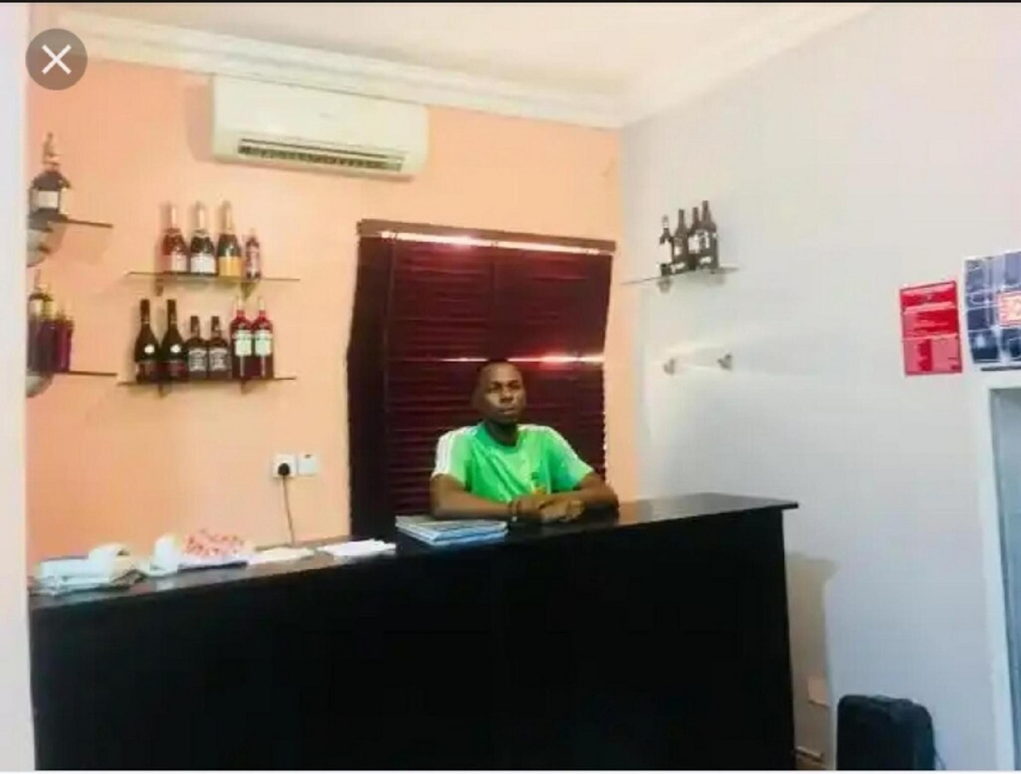 Esporta Hotel Yaba 10/31