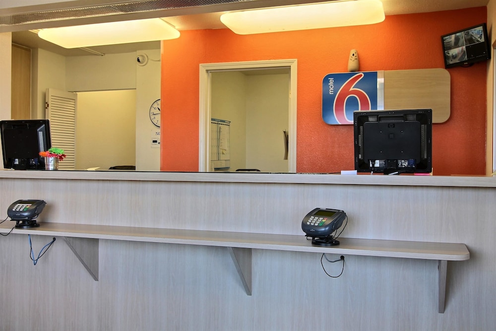 Motel6 Bismarck, ND 11/54