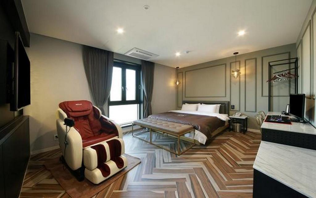 Premium, Double Bed