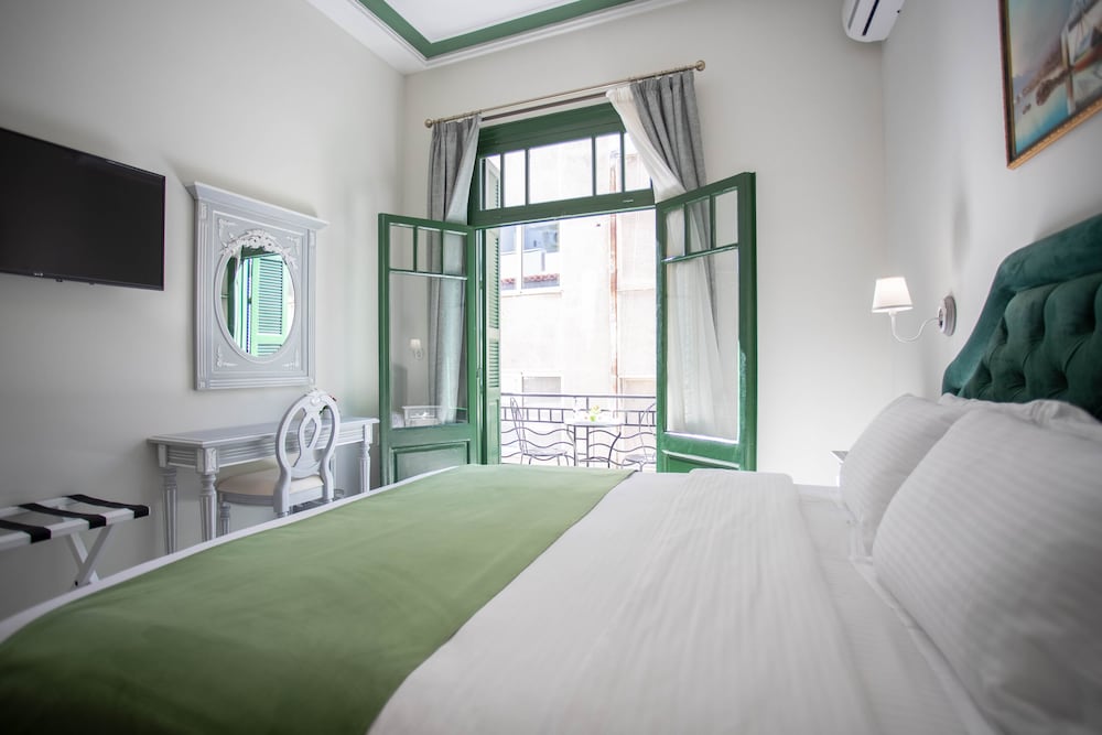 Pandrosos Divine Suites 14/47
