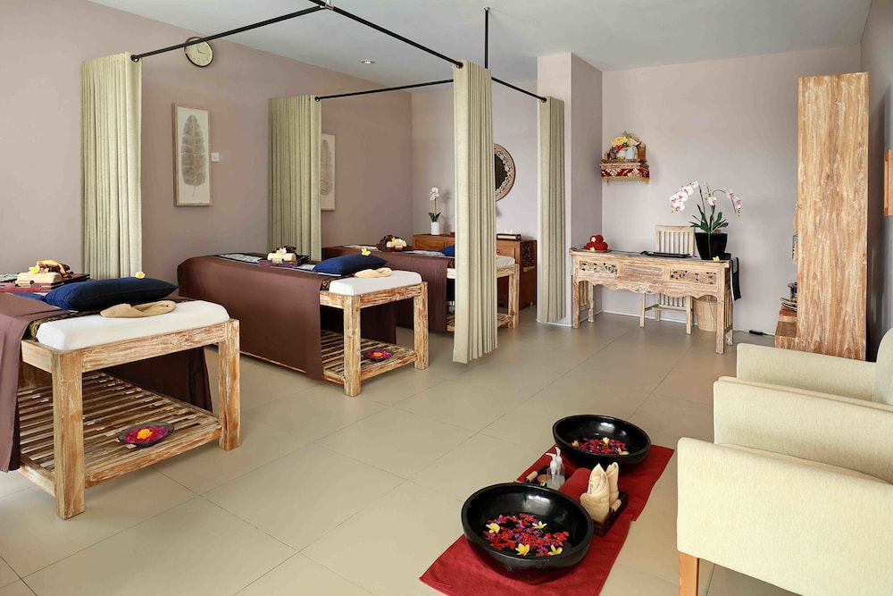 Swiss-Belresort Pecatu 40/63