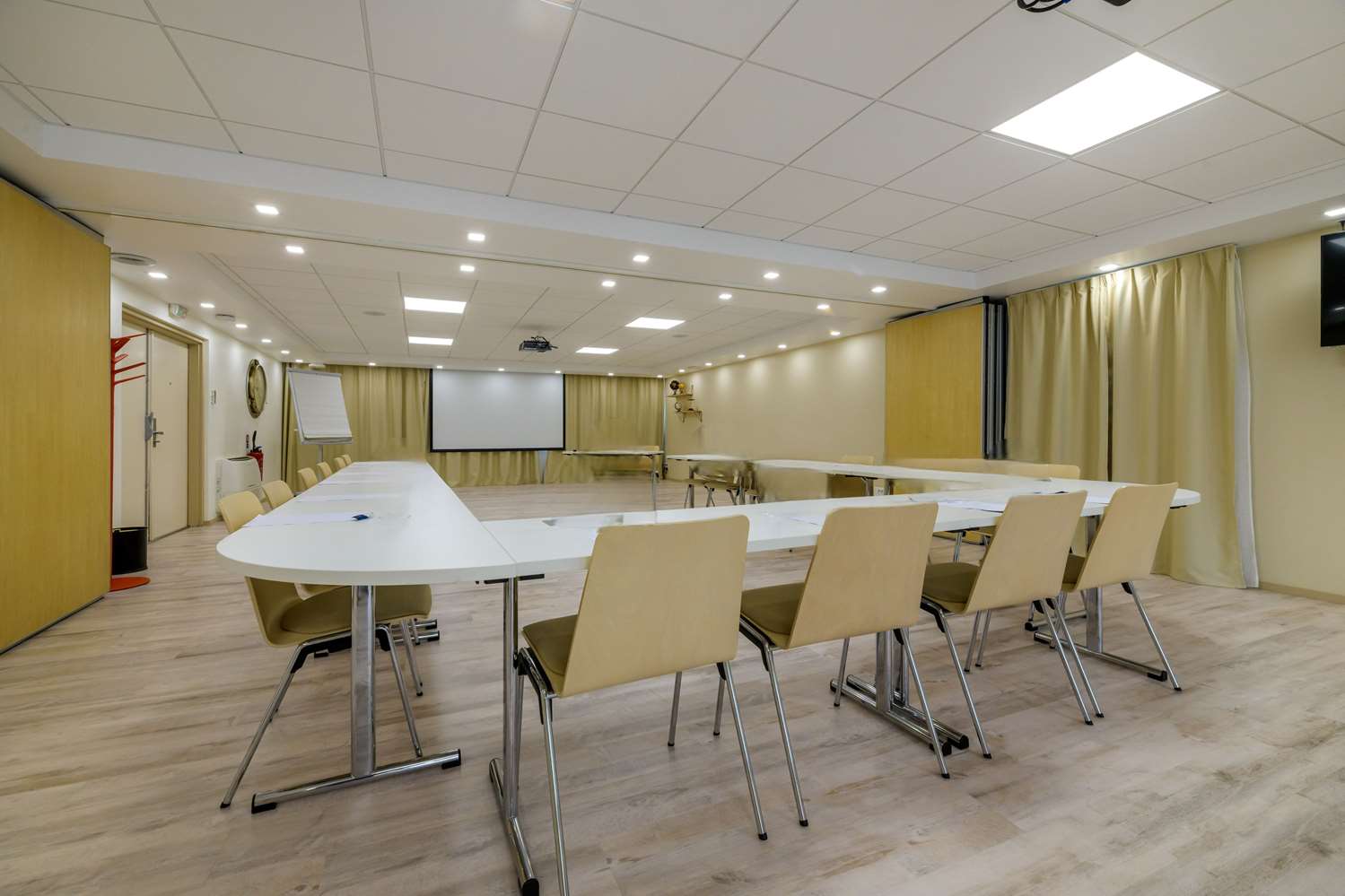 Best Western Plus Ajaccio Amiraute 44/51