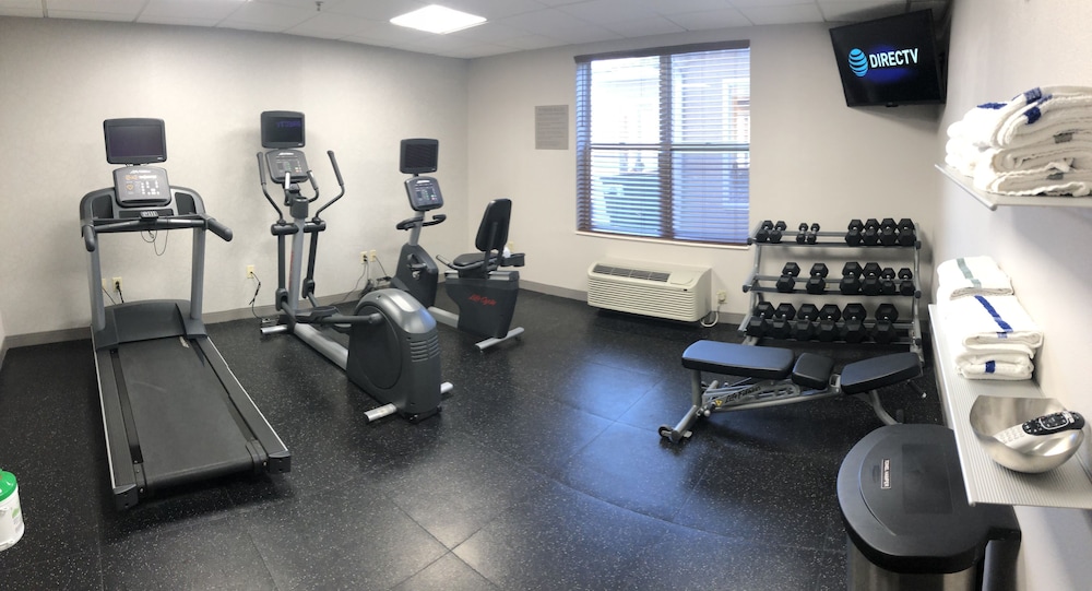 Country Inn & Suites by Radisson, Harrisburg Northeast - Hershey 11/21