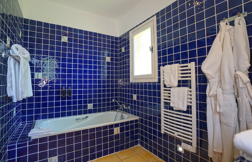 Hotel La Garbine 50/50