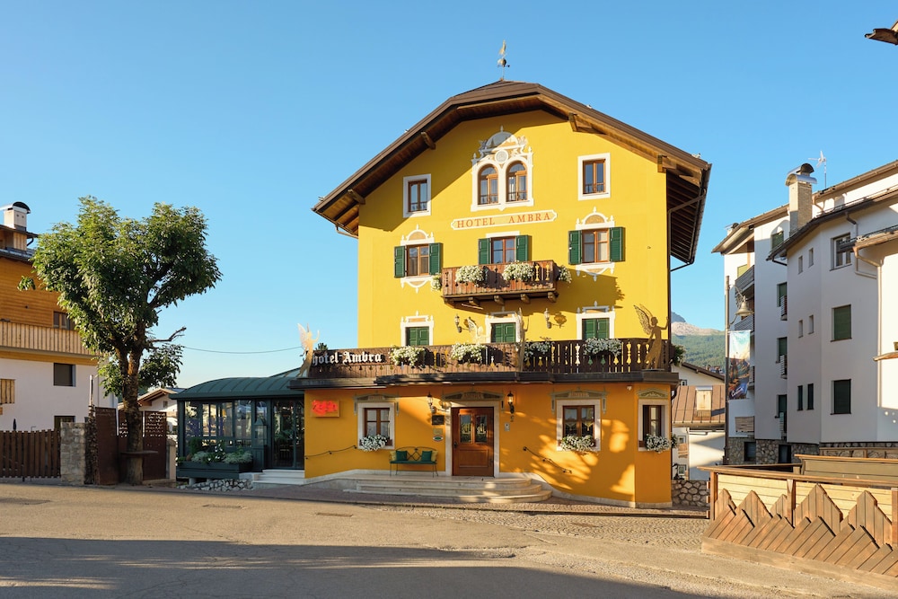 Ambra Cortina Luxury Fashion Boutique Hotel 3/55