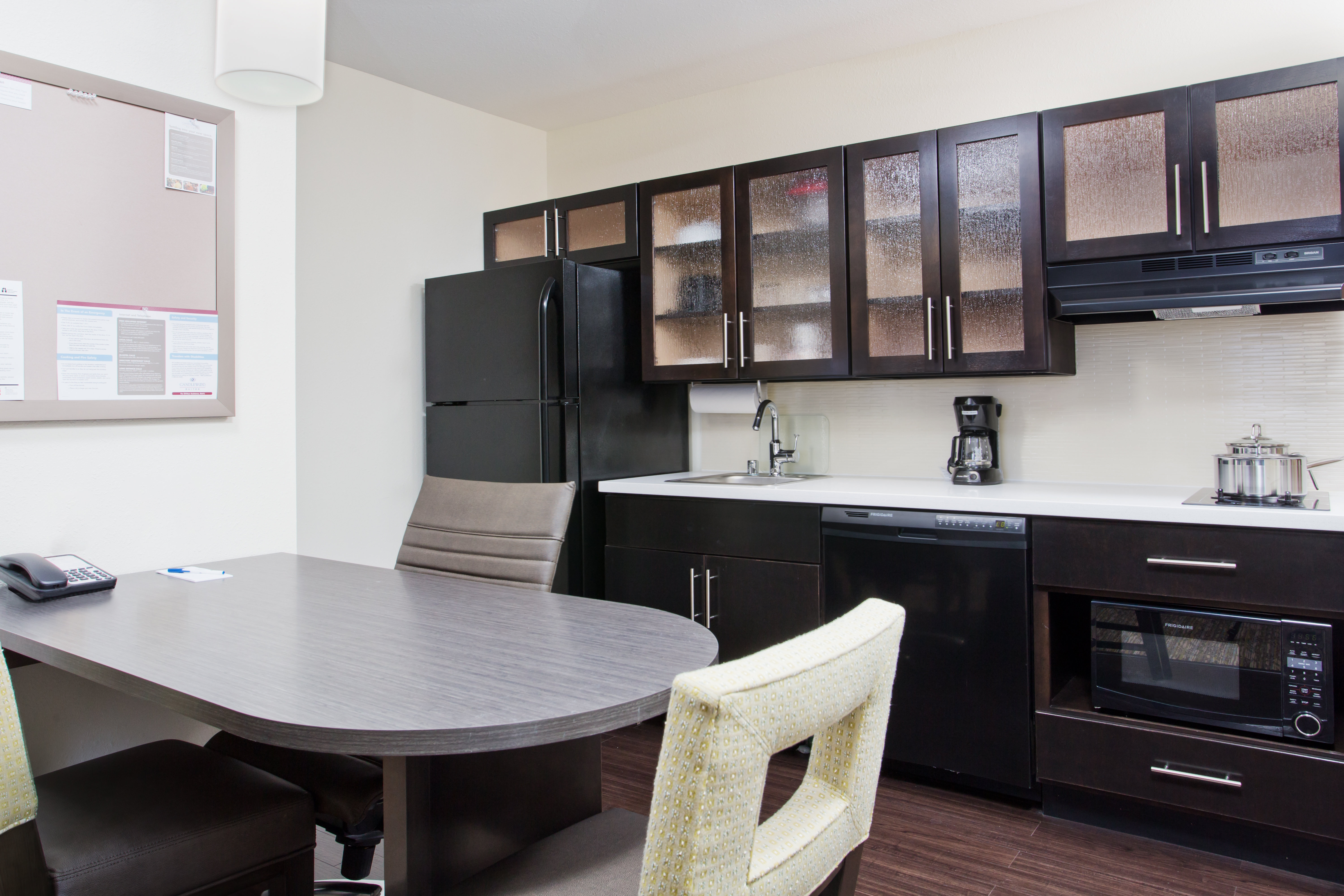 Candlewood Suites Oak Grove - Fort Campbell 45/65