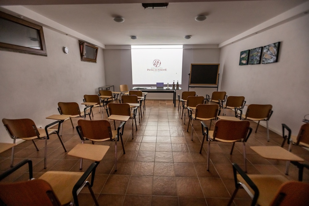 Residenza Depoca Pietra Di Ponente 27/35