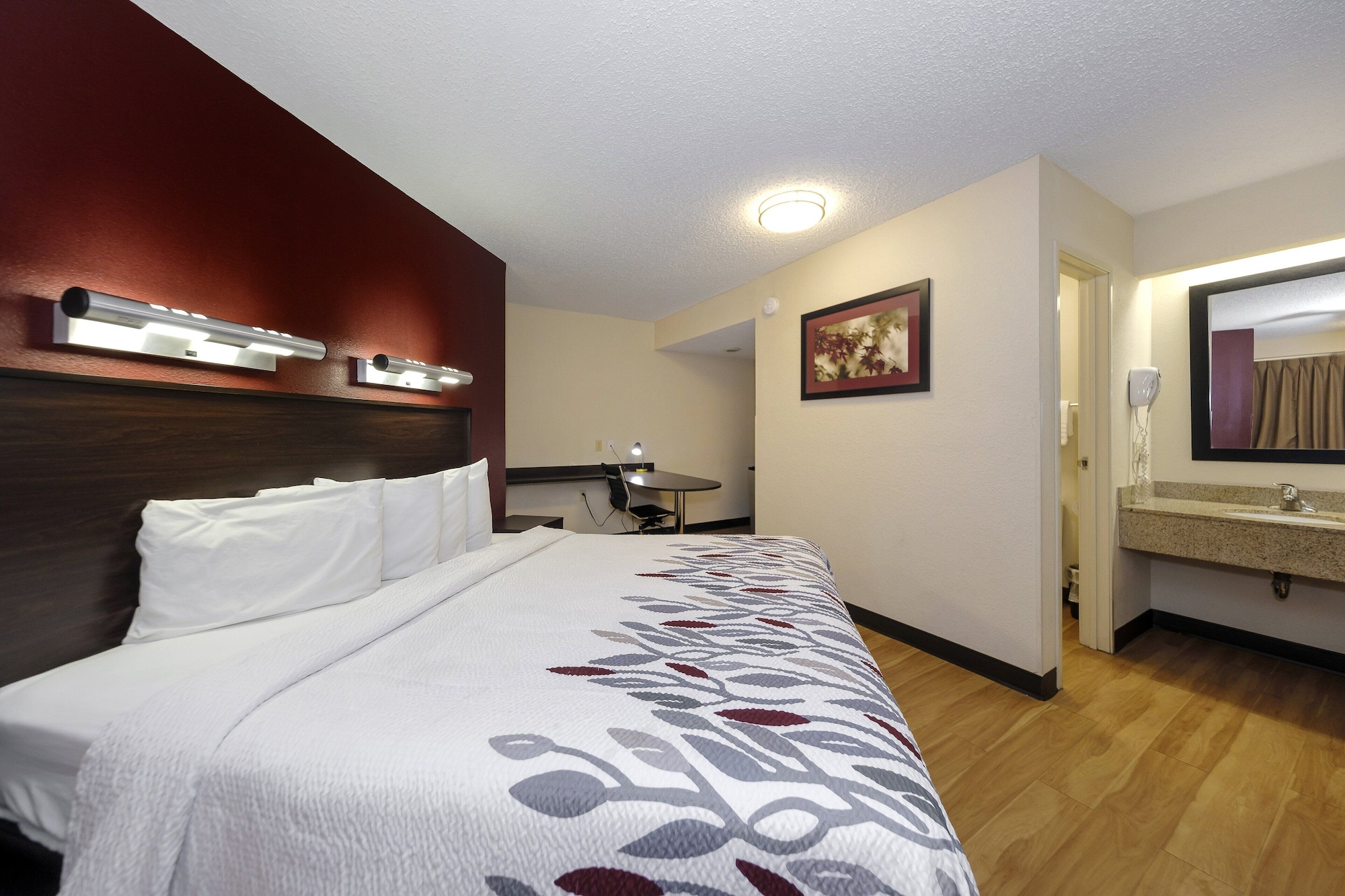 NON-SMOKING SUITE 1 KING BED, MICRO-FRIDGE