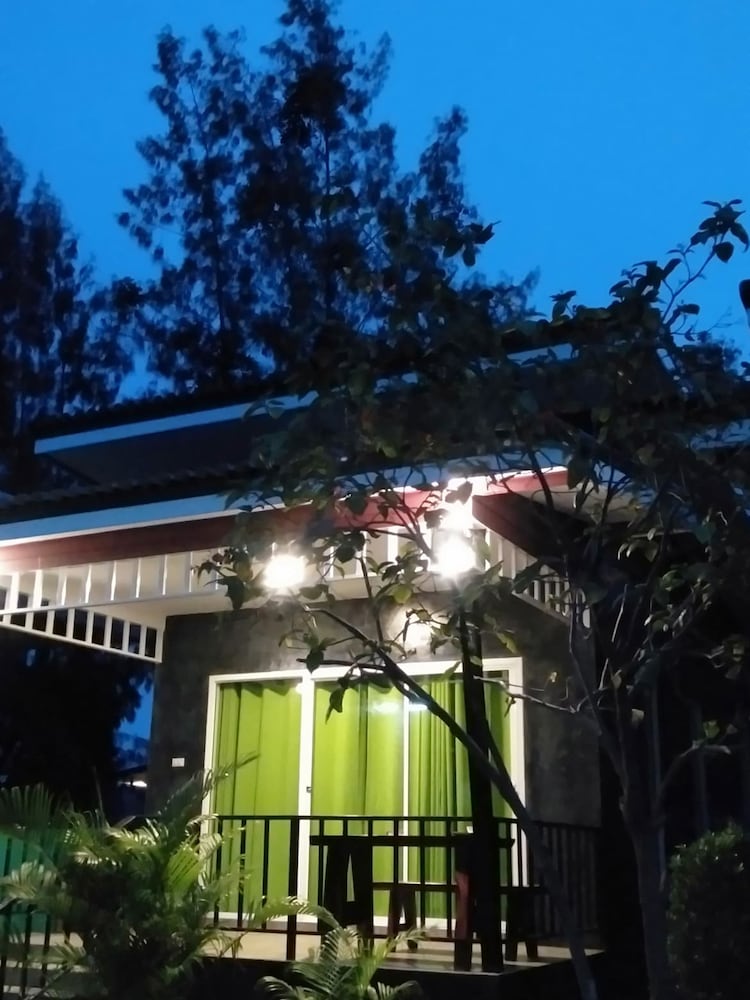 Pranburi Cabana Resort 7/72