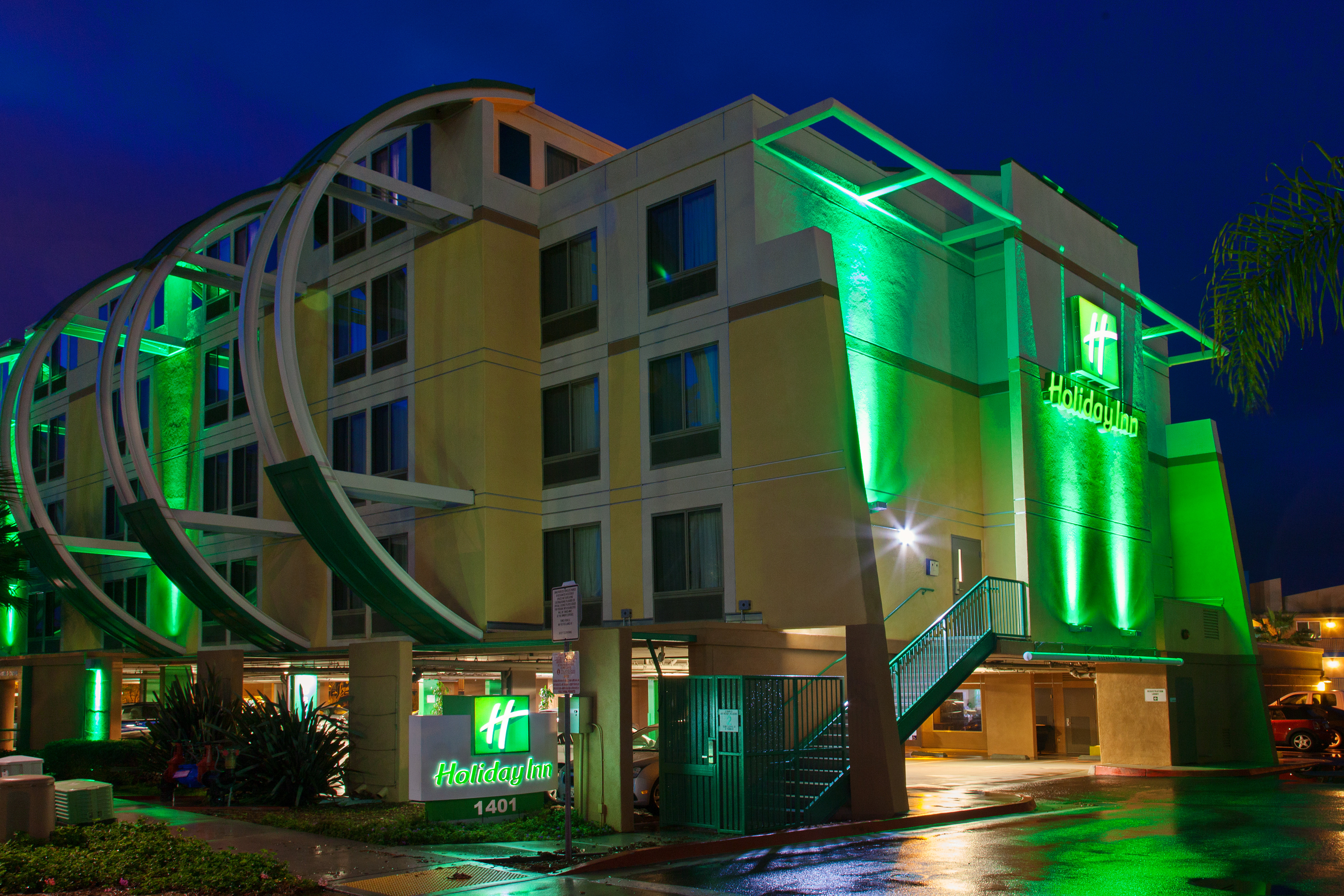 Holiday Inn Oceanside Camp Pendleton Area 5/41