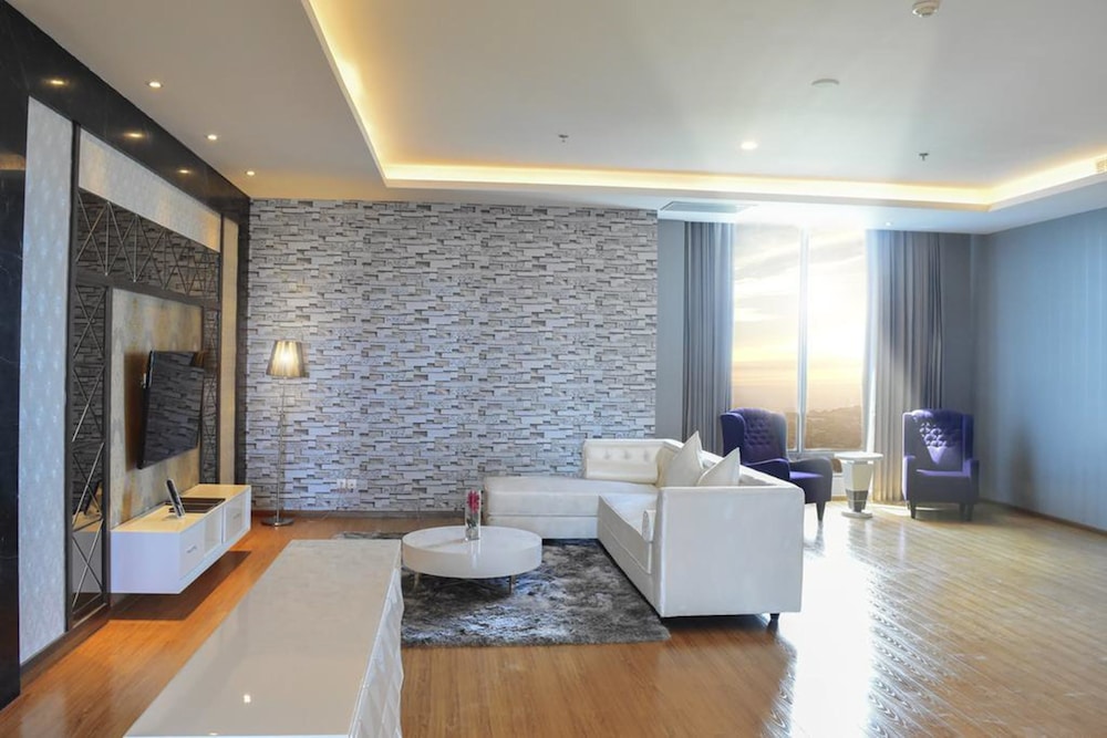 Platinum Balikpapan Hotel Convention Hall 37/64