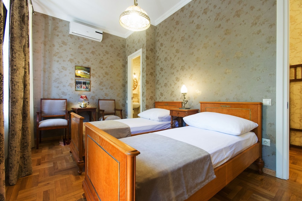 Bloom Boutique Hotel 12/50
