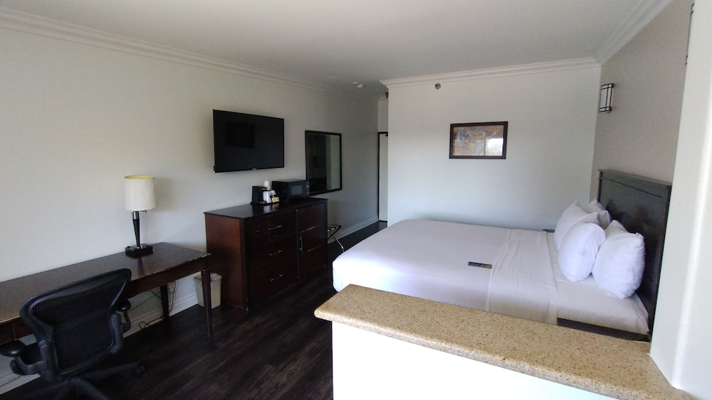 Baymont by Wyndham Ontario 19/31