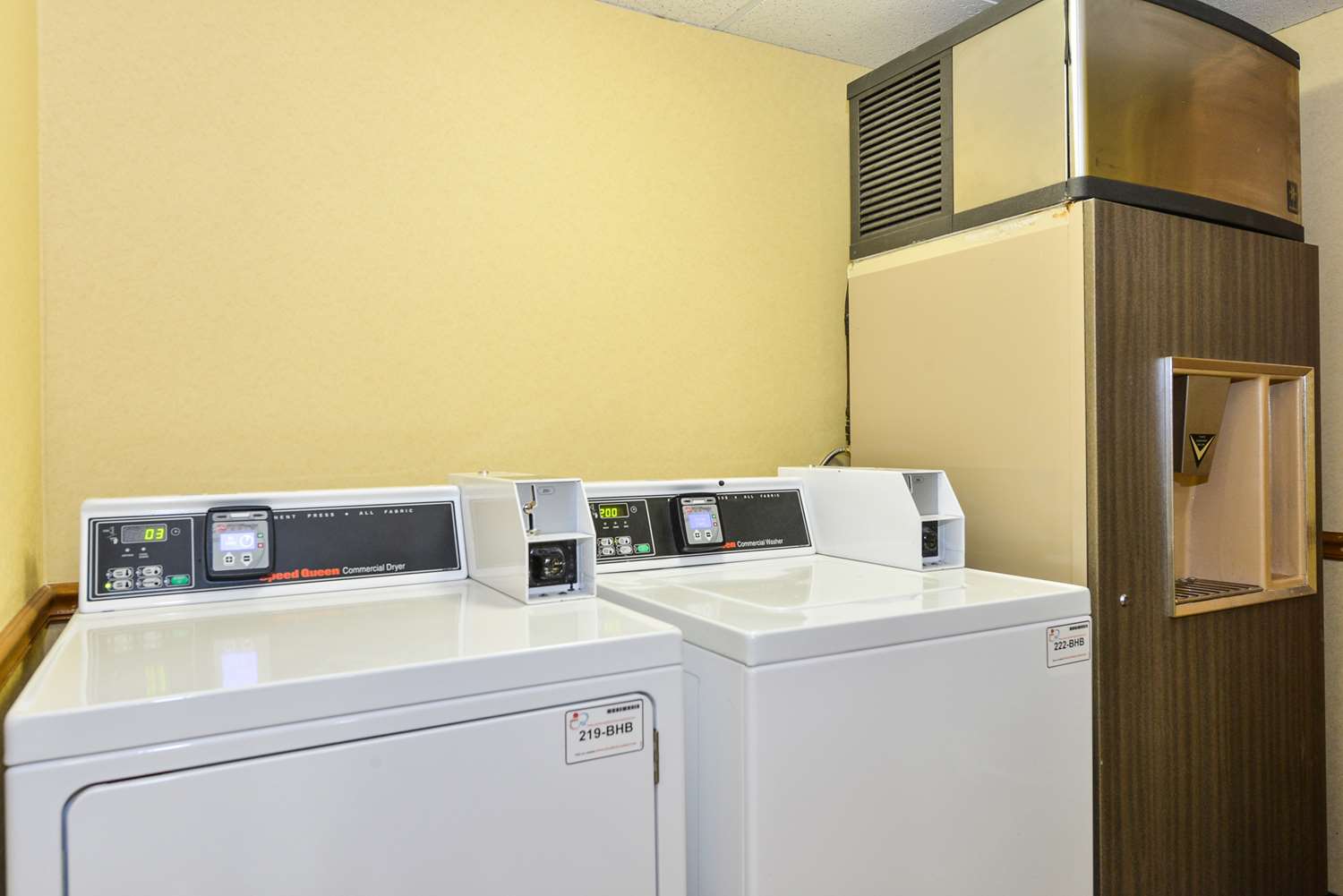 Best Western Plus Richmond Airport Hotel 6/30