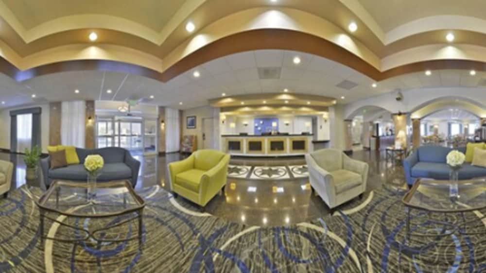 Holiday Inn Express and Suites Tacoma South Lakewood, an IHG Hotel 41/64