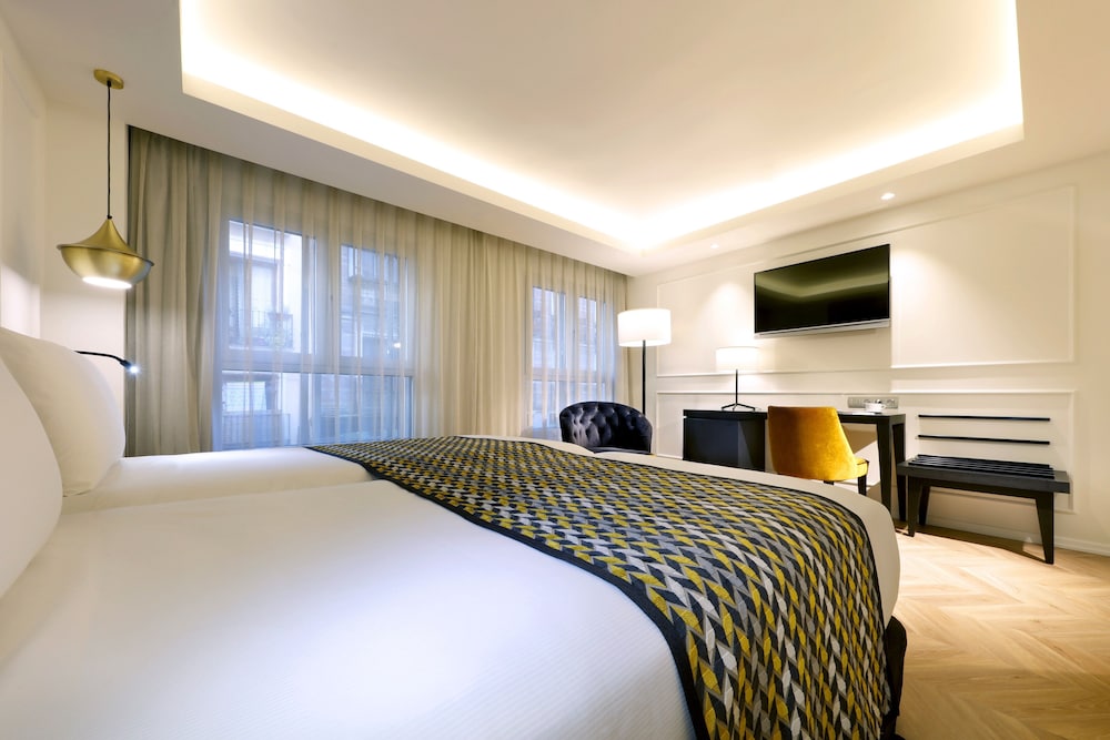 Eurostars Madrid Gran Via 21/84