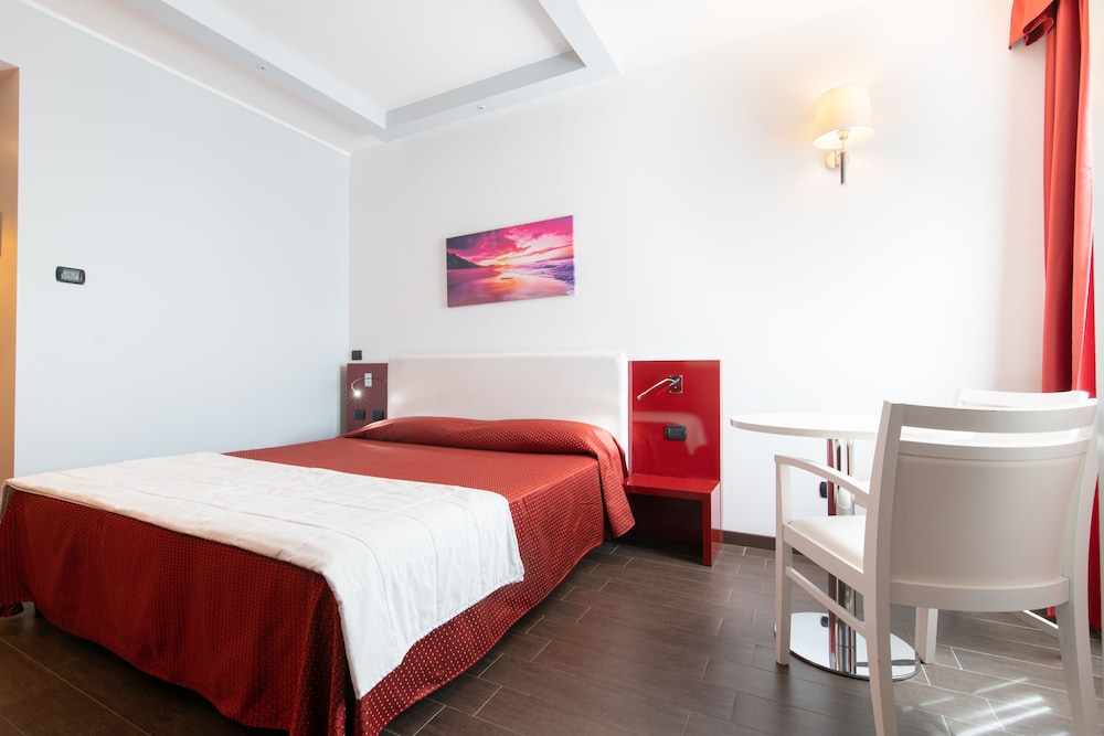 Hotel Mediterraneo 9/31
