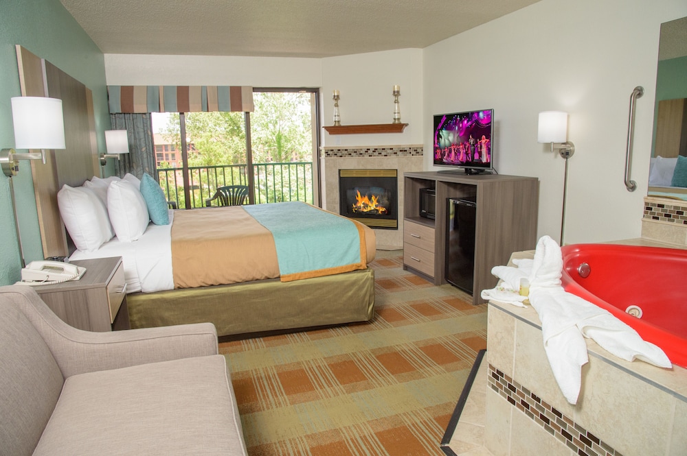 Pigeon River Inn 26/65
