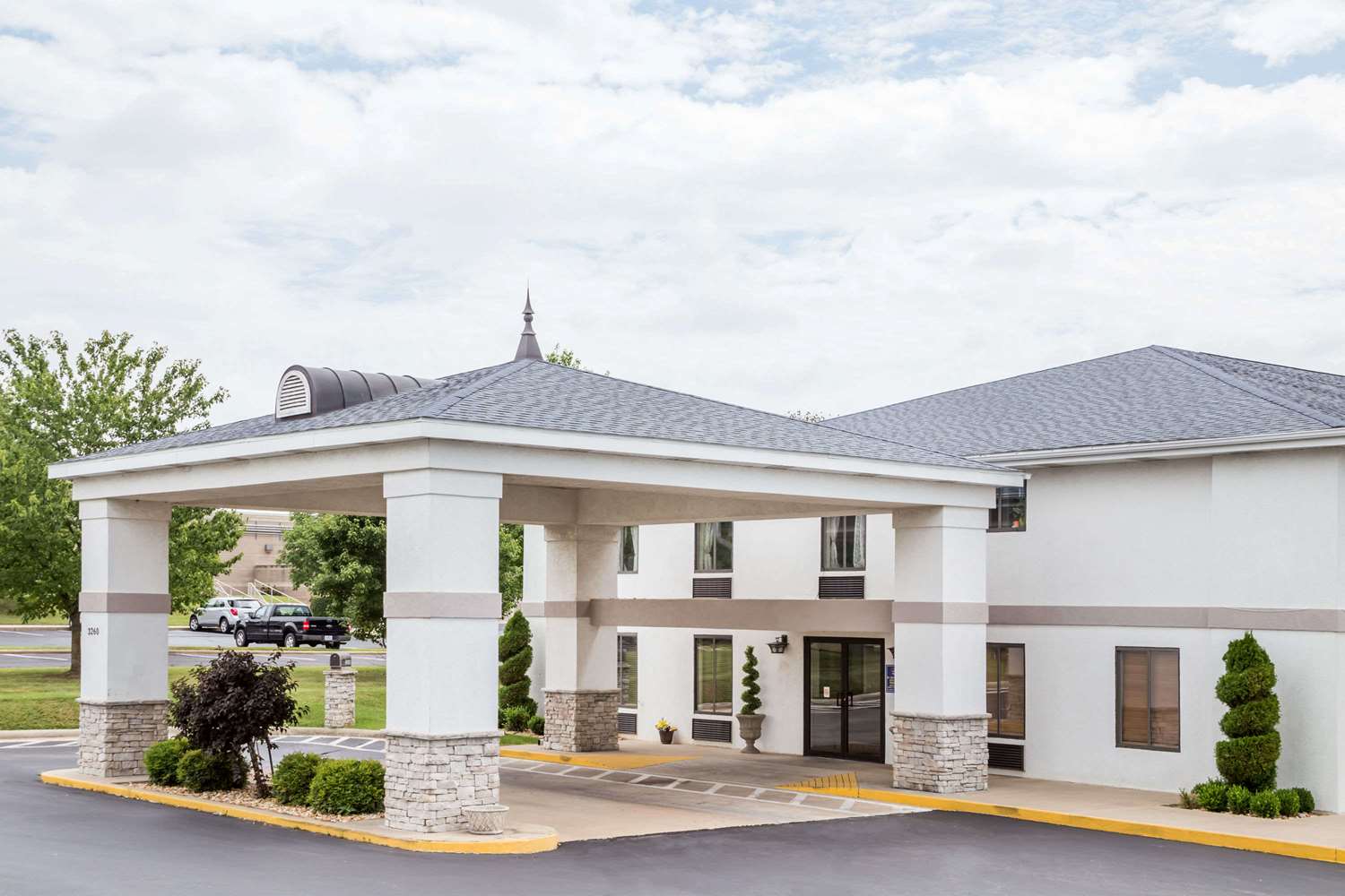 Days Inn By Wyndham Battlefield Rd/Hwy 65 1/7